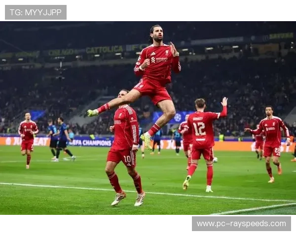 十人应战仍取胜，利物浦客场韧性成为争四关键资产